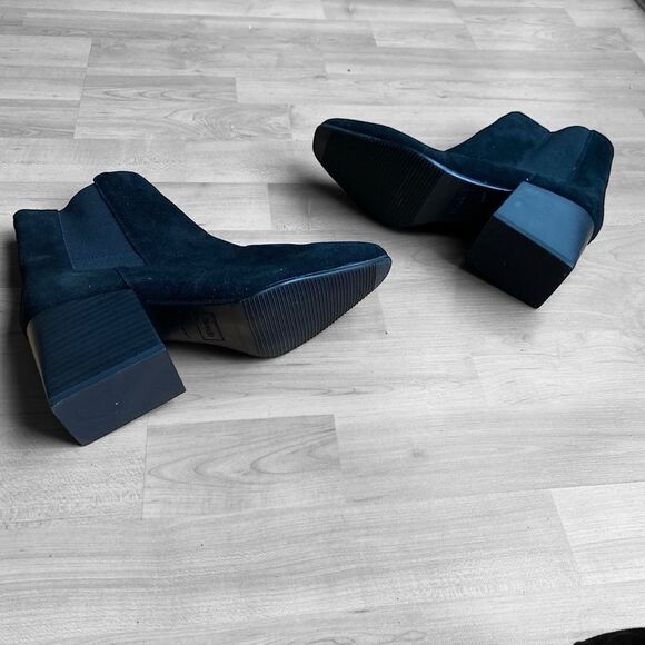 Blondo Scarlette Black Suede Leather Boots Booties Size 7 NWT - Picture 3 of 5